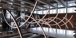 Bragg atrium